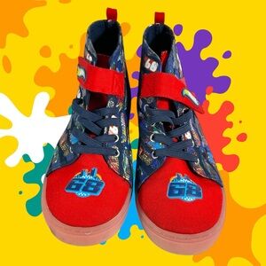 Hot Wheel Colorful Kids High-Top Light Up Sneakers Boys Size 4